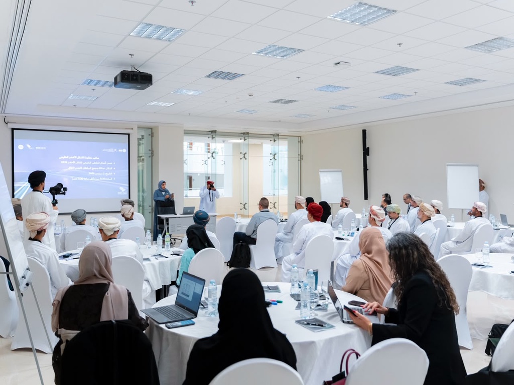 Image of “GCC Green Mobility Ecosystem Lab” Discusses Regulation of Electric Charging and Green Hydrogen for Heavy Transport