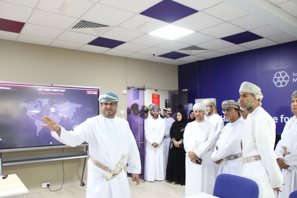 Image of Ministry of Transport, Communications and Information Technology Launches “Hadatha” Center for Cybersecurity Industry at Middle East College